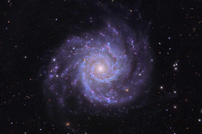 عکس کهکشان شبح 